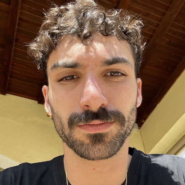 Enzo - Lead Créatif & UX Design chez Clova, agence web à Marseille